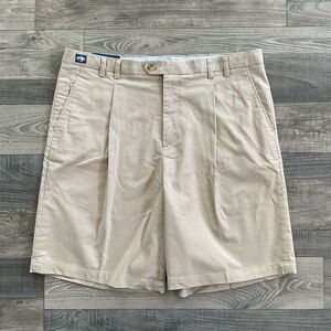 NWT Fidra Pleated Victory Golf Shorts Men’s 38 Khaki 9.5” Inseam Stretch G104060